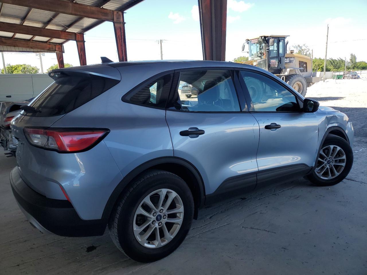 2022 Ford Escape - zdjęcie 3