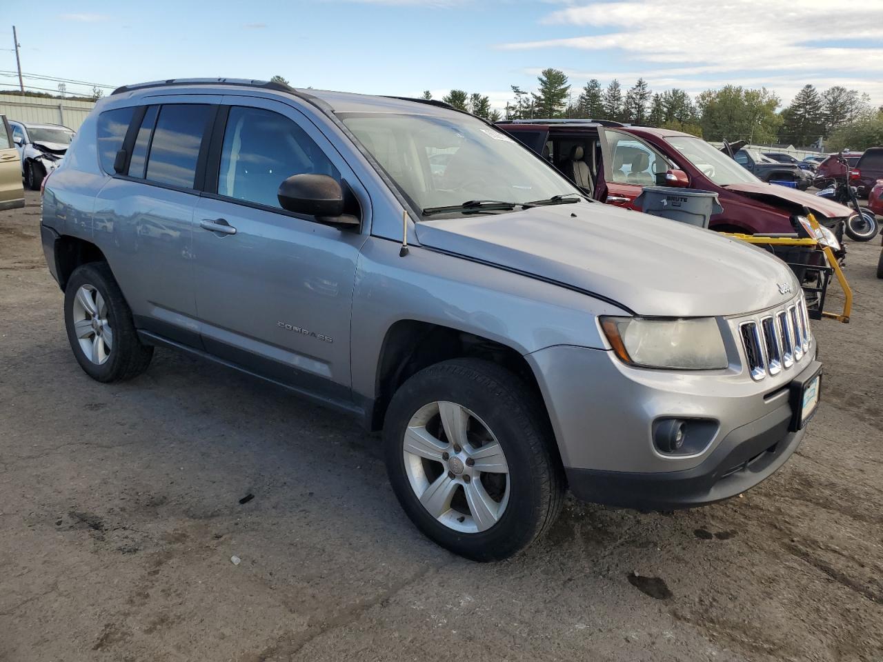 2016 Jeep Compass - zdjęcie 4