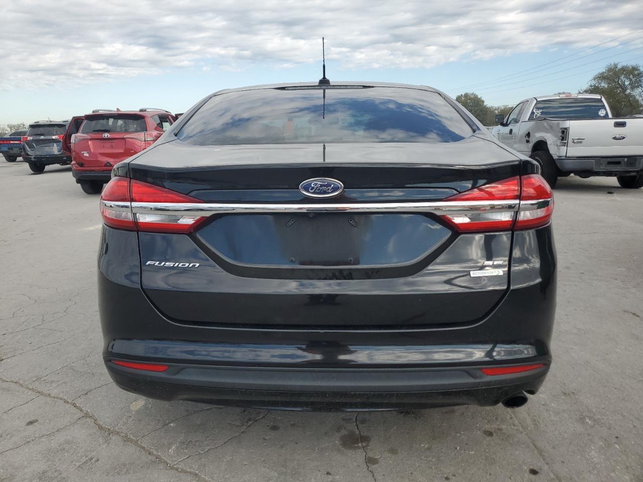 2017 Ford Fusion Se - zdjęcie 6