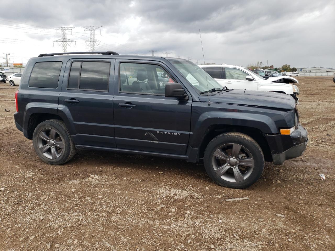 2015 Jeep Patriot Latitude - zdjęcie 4
