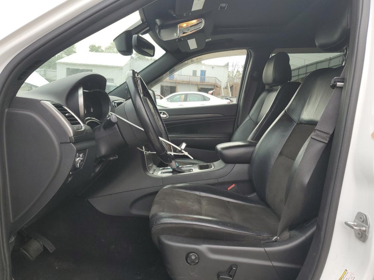 2020 Jeep Grand Cherokee Laredo - zdjęcie 7