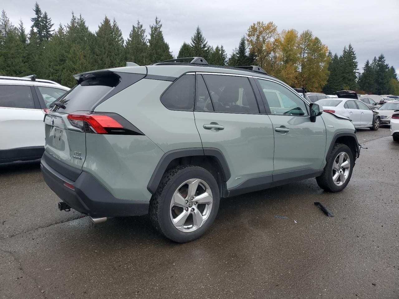 2021 Toyota RAV 4 - zdjęcie 3