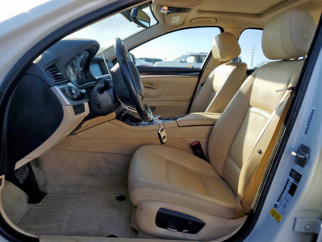 2015 BMW 528 I - zdjęcie 7