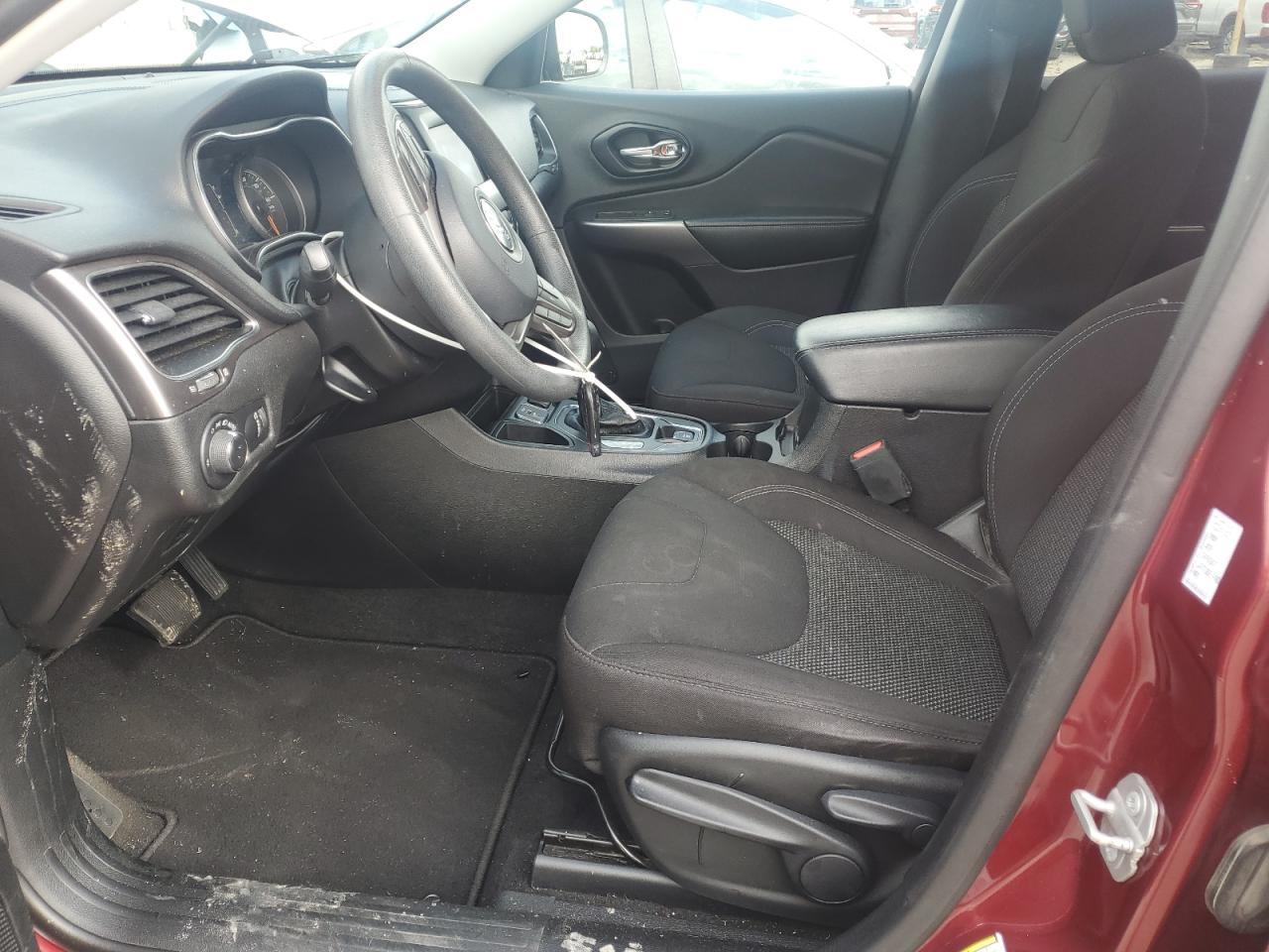 2020 Jeep Cherokee - zdjęcie 7