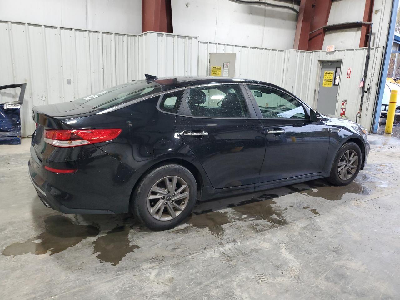 2020 Kia Optima - zdjęcie 3