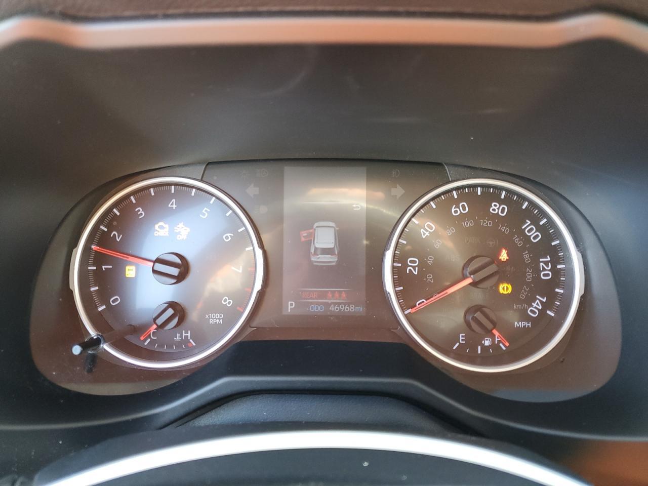 2020 Toyota RAV 4 - zdjęcie 9