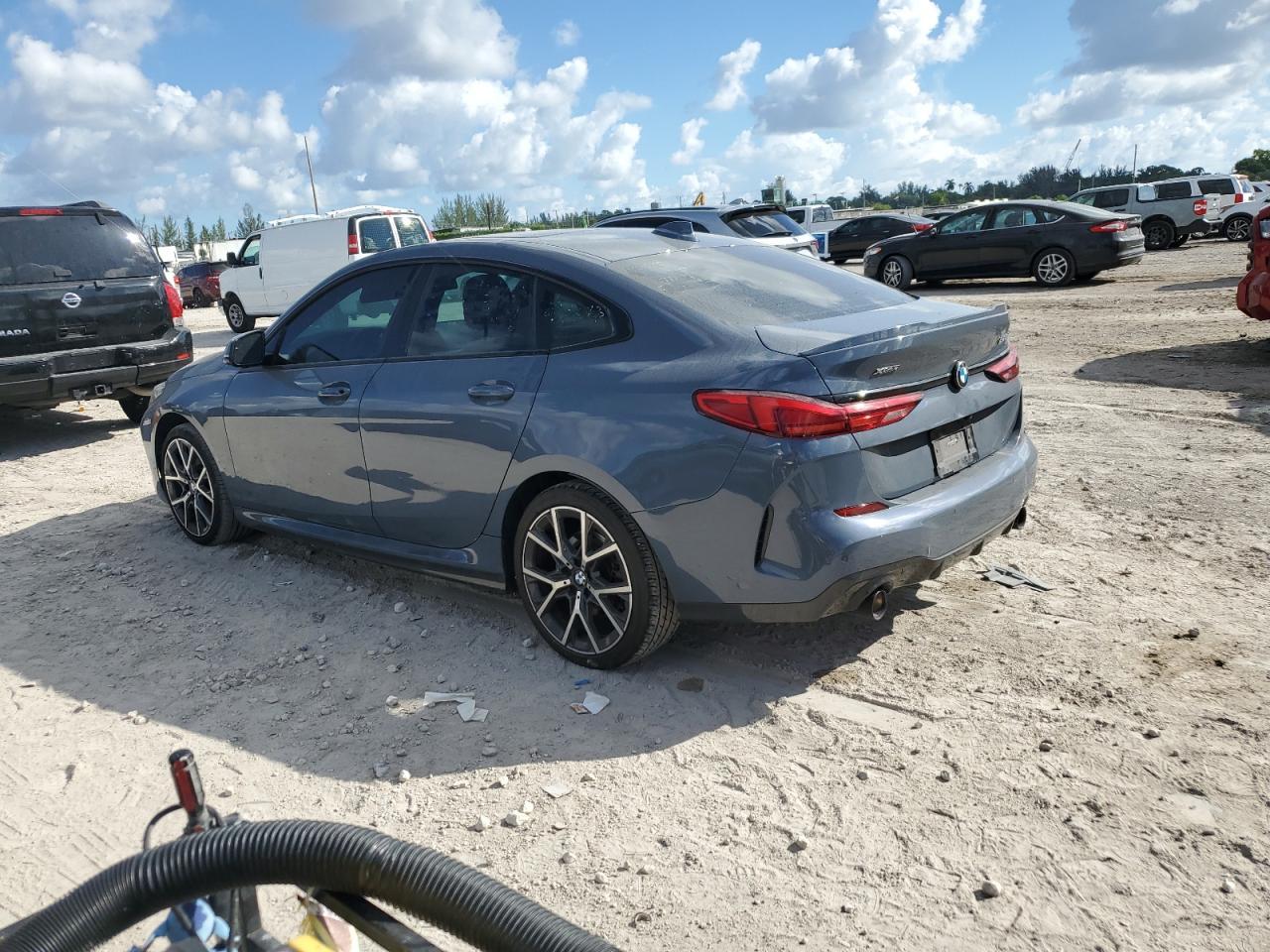 2022 BMW 228Xi - zdjęcie 2