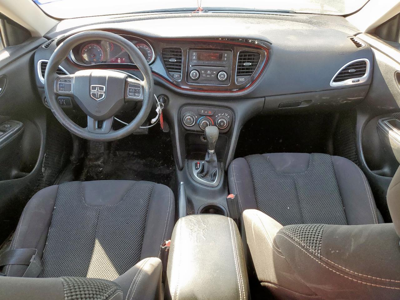 2015 Dodge Dart Sxt - zdjęcie 8