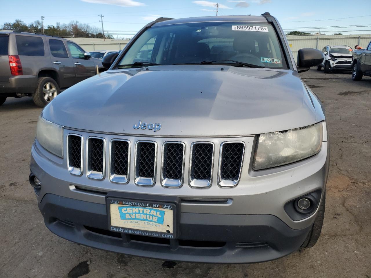 2016 Jeep Compass - zdjęcie 5