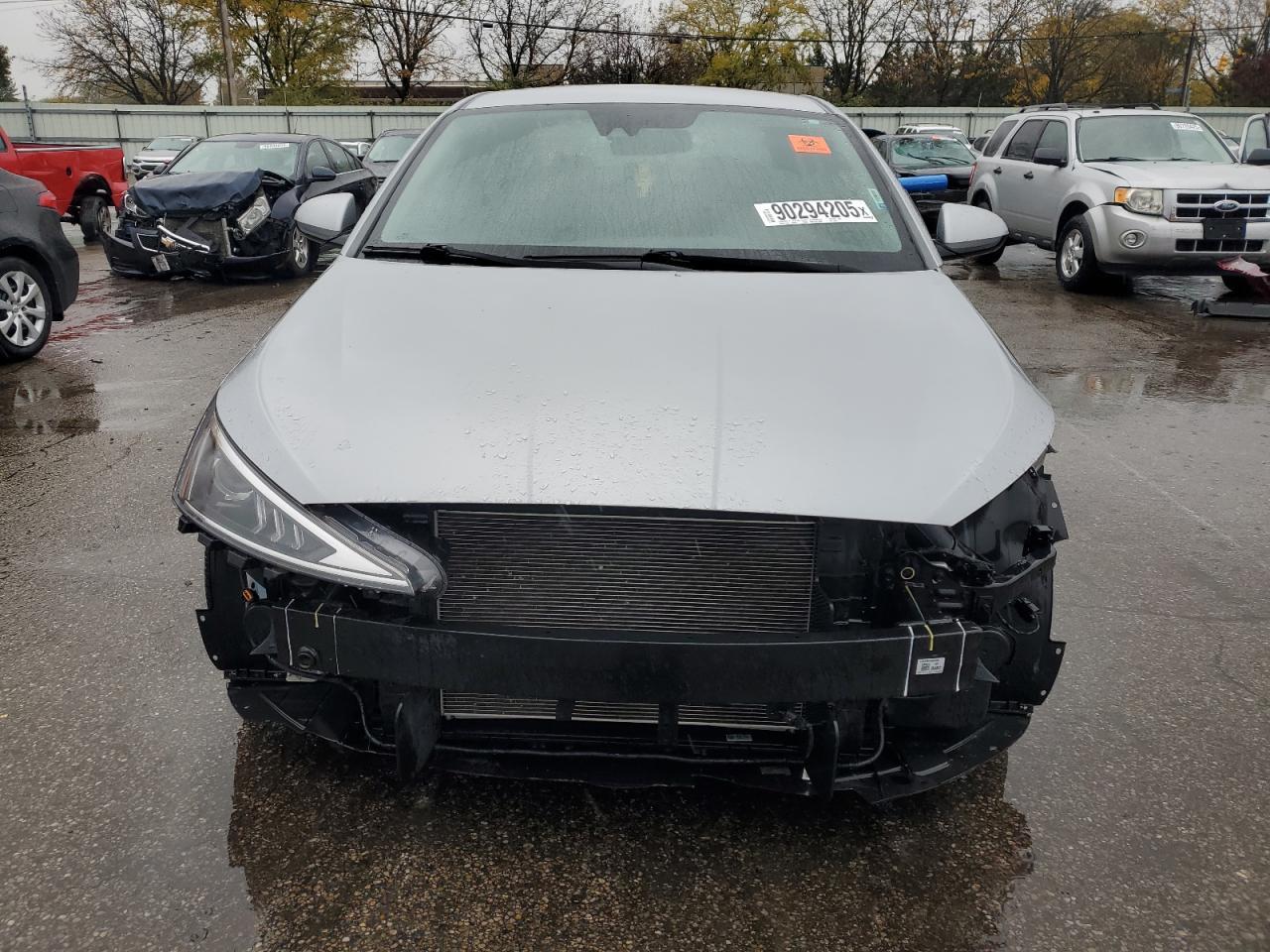 2020 Hyundai Elantra - zdjęcie 5