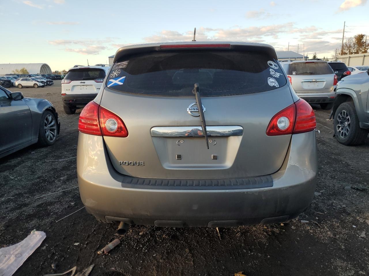 2013 Nissan Rogue S - zdjęcie 6