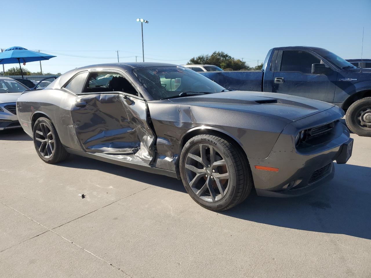 2021 Dodge Challenger Sxt - zdjęcie 4