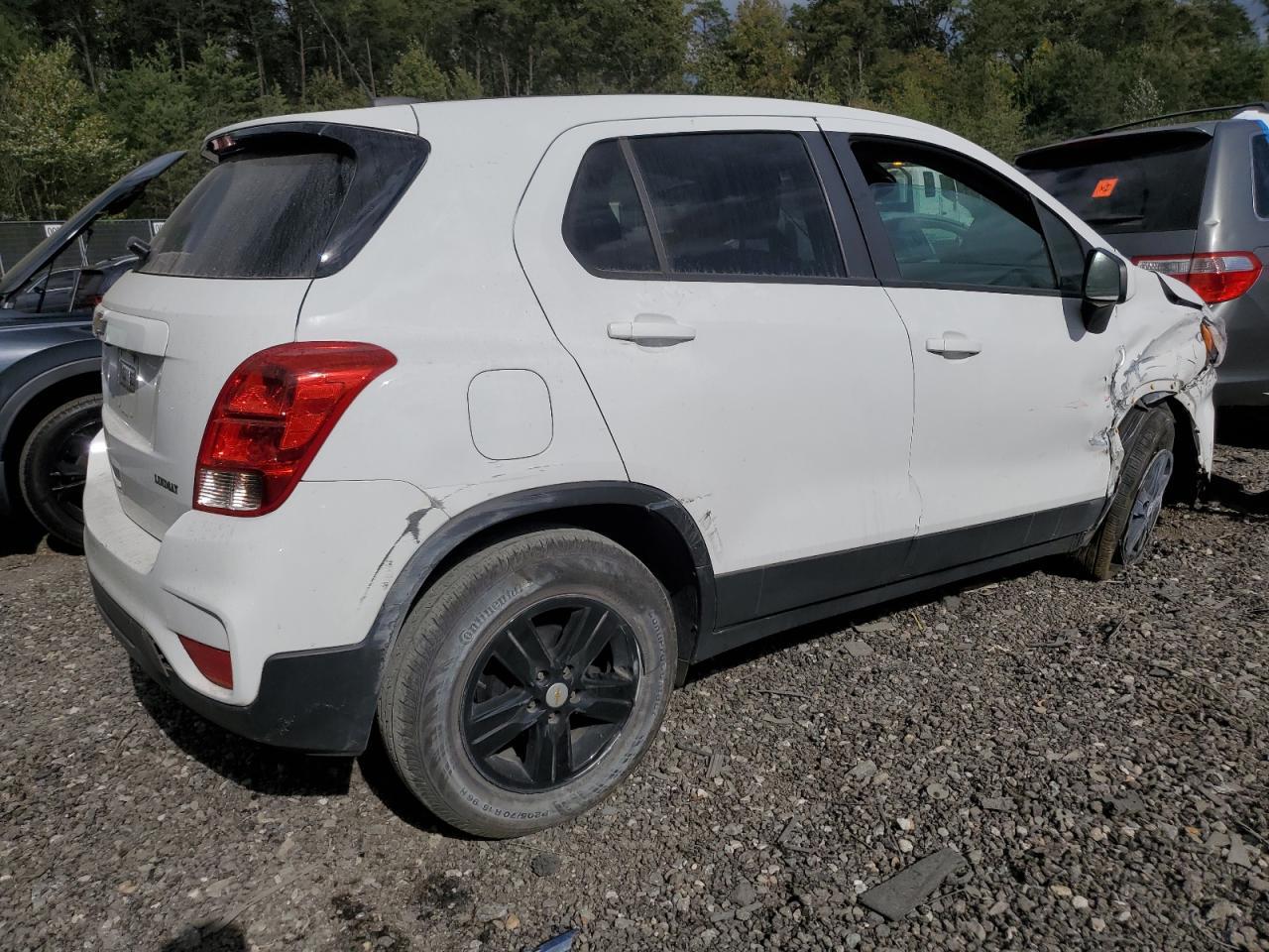 2020 Chevrolet Trax Ls - zdjęcie 3