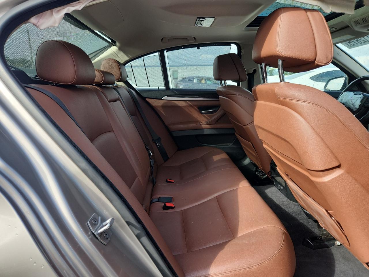 2016 BMW Seria 5 535i - zdjęcie 7