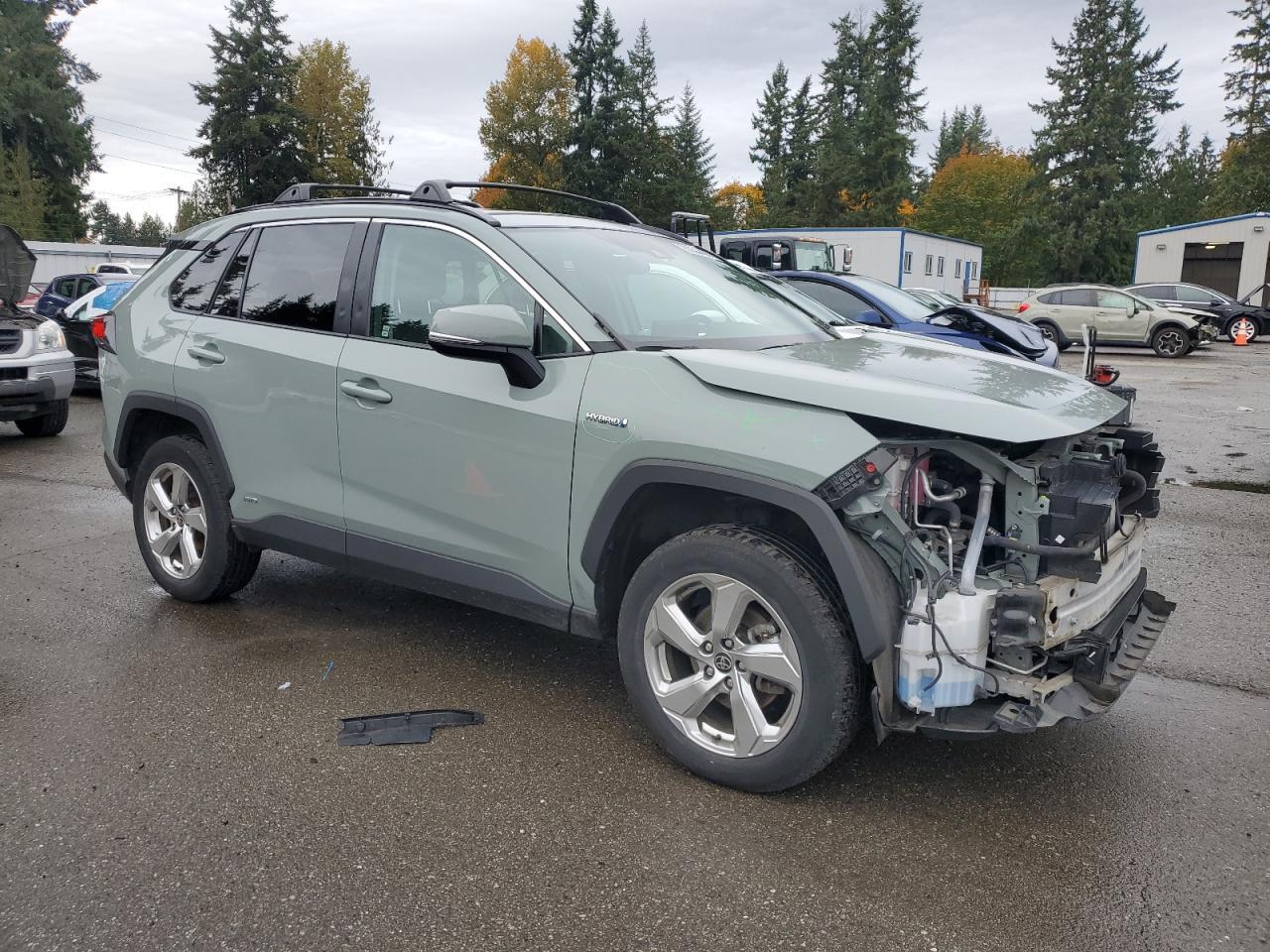 2021 Toyota RAV 4 - zdjęcie 4