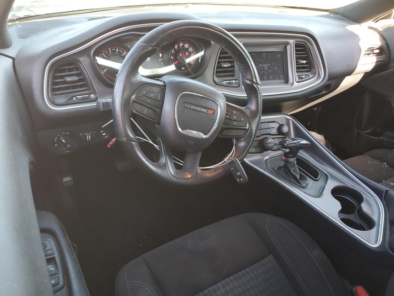 2021 Dodge Challenger Sxt - zdjęcie 8