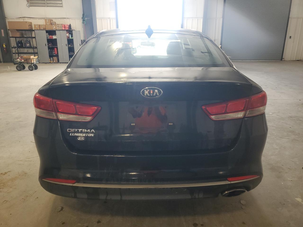 2017 Kia Optima - zdjęcie 6
