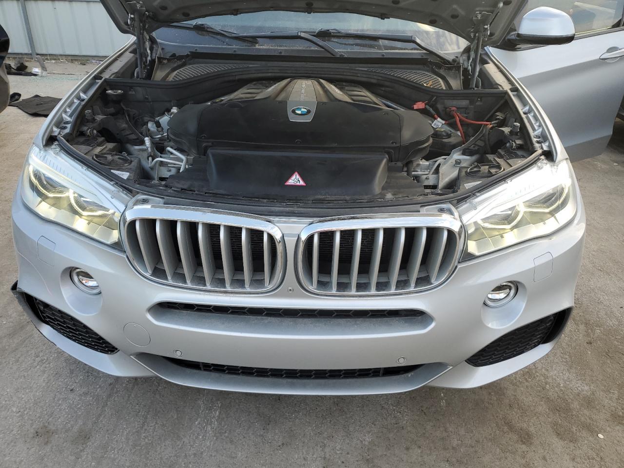 2015 BMW X5 xDrive50I - zdjęcie 12