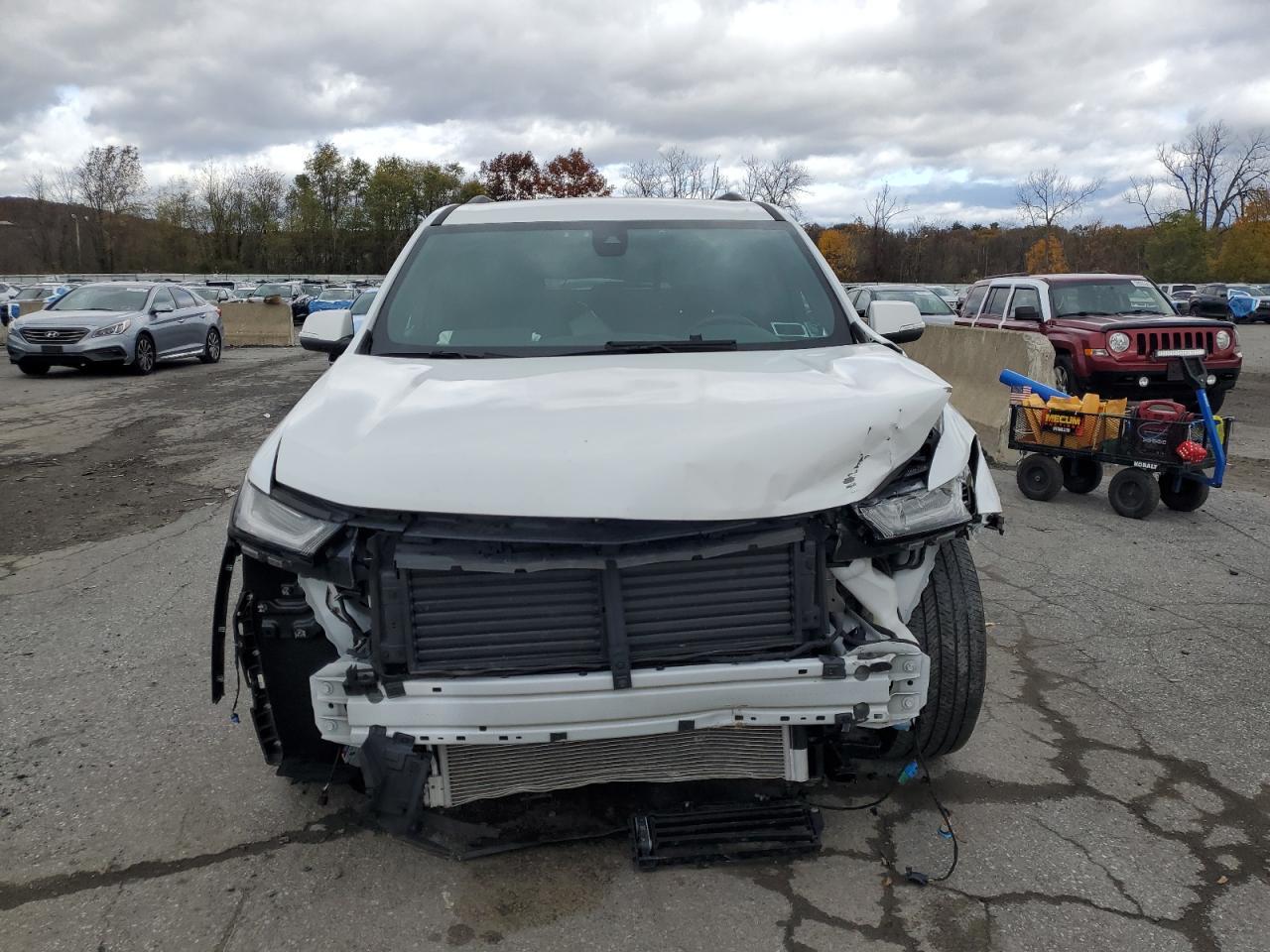 2023 Chevrolet Traverse - zdjęcie 5