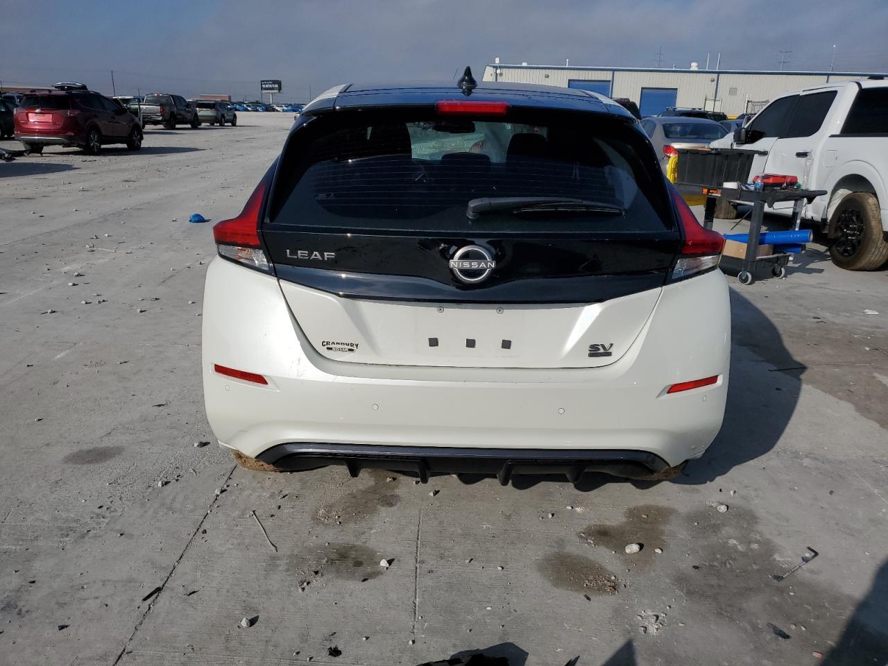 2023 Nissan Leaf - zdjęcie 6