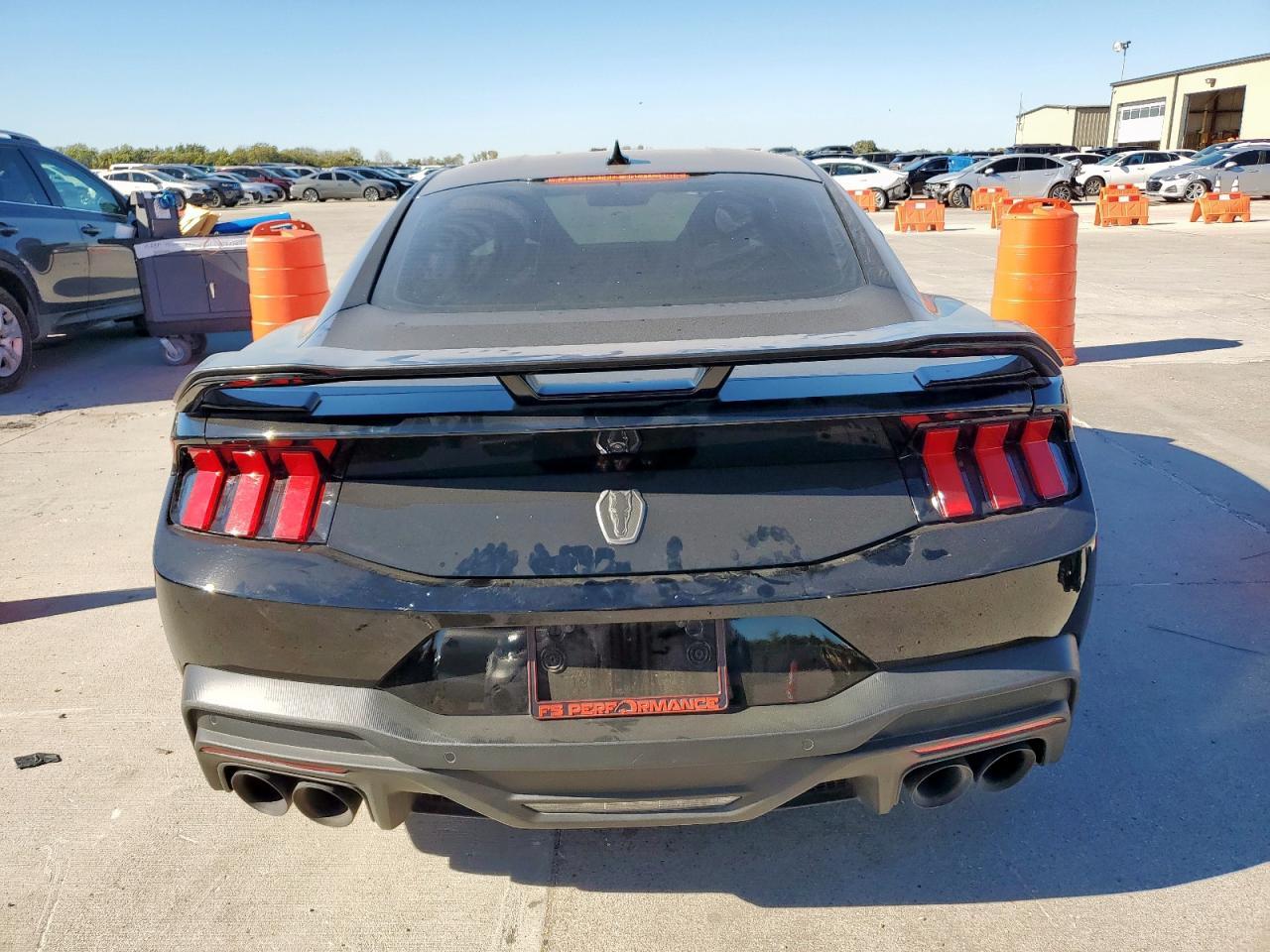 2024 Ford Mustang - zdjęcie 6