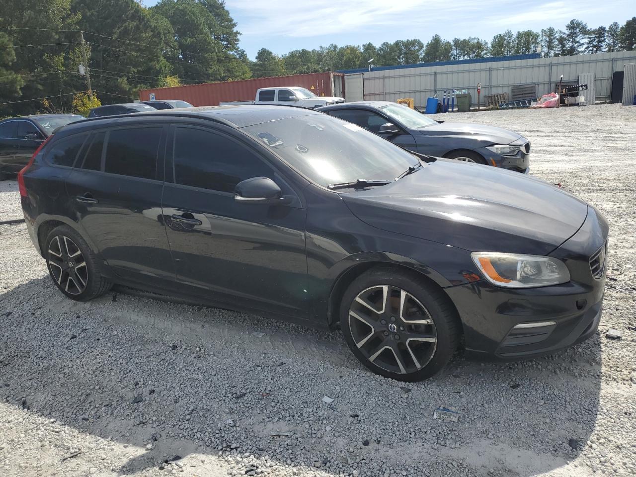 2018 Volvo V60 T5 Dynamic - zdjęcie 4