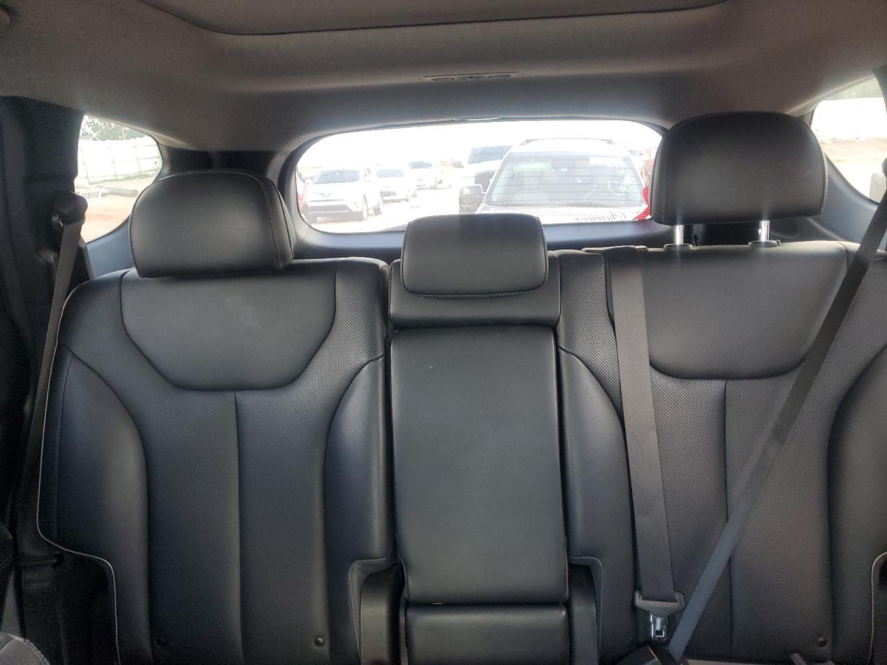 2023 Hyundai Santa Fe - zdjęcie 10