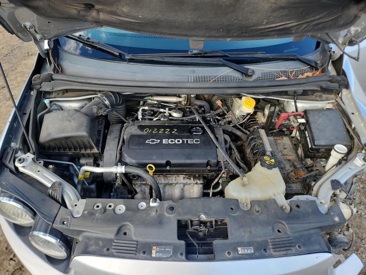 2013 Chevrolet Sonic Ls - zdjęcie 11
