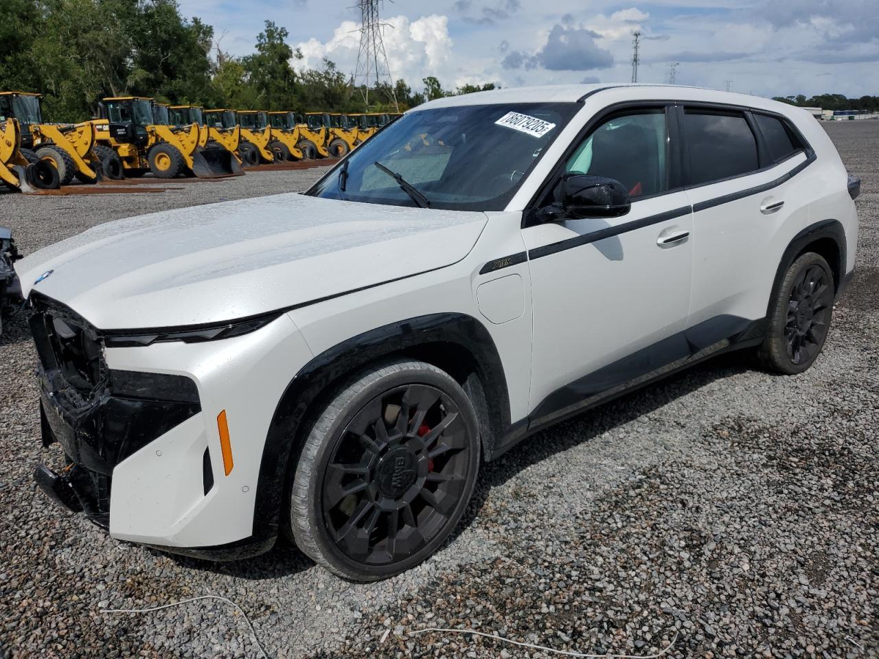 2025 BMW XM - zdjęcie główne