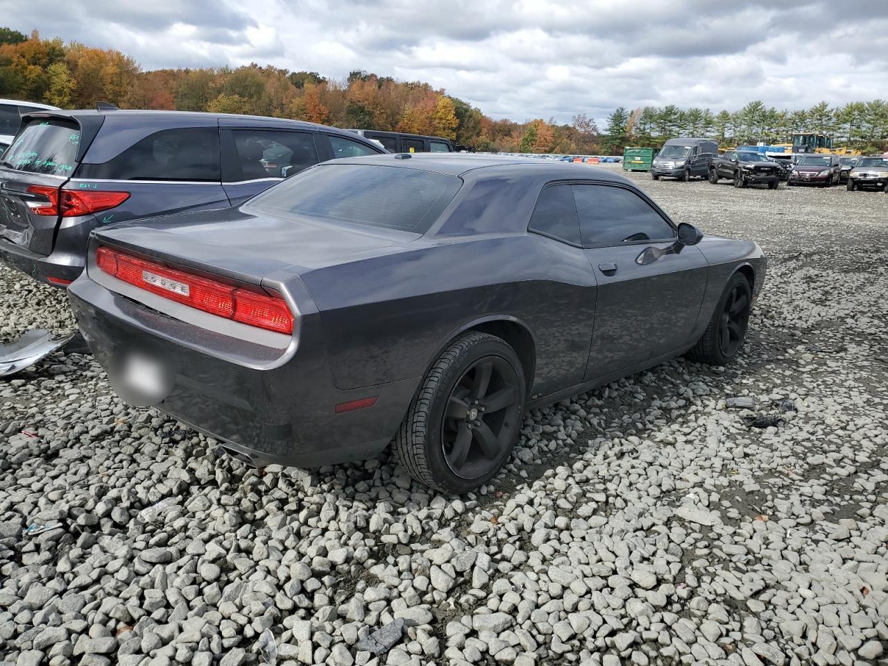 2013 Dodge Challenger Sxt - zdjęcie 3