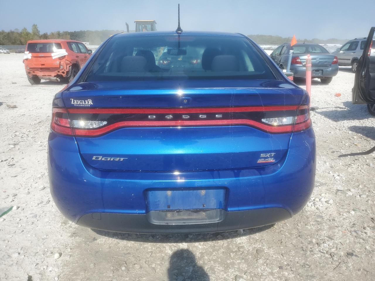 2014 Dodge Dart Sxt - zdjęcie 6