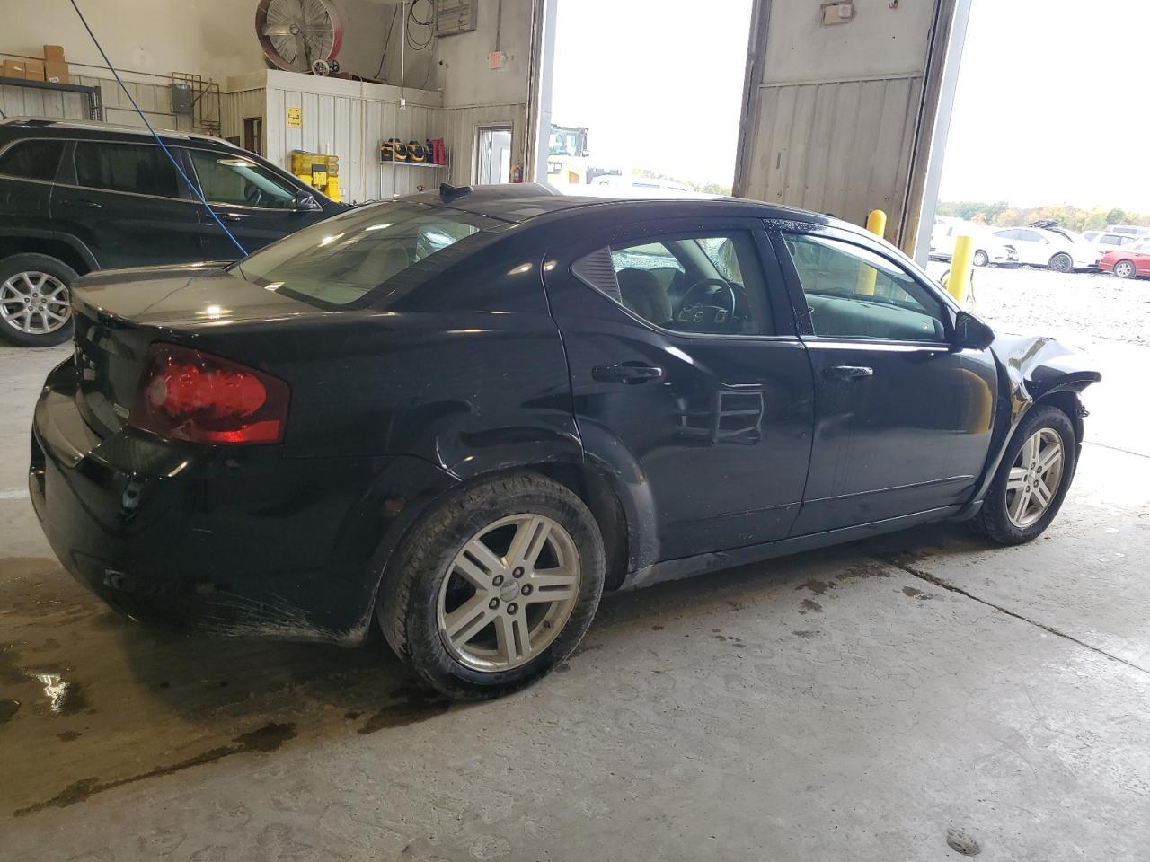 2013 Dodge Avenger Sxt - zdjęcie 3