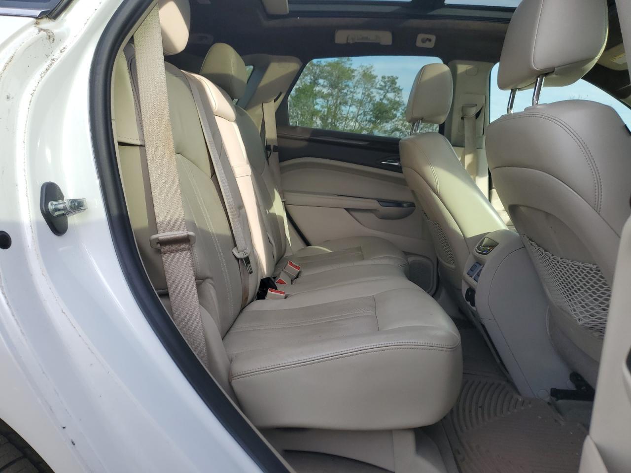 2013 Cadillac SRX - zdjęcie 11
