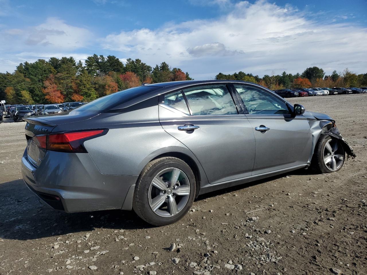 2019 Nissan Altima - zdjęcie 3