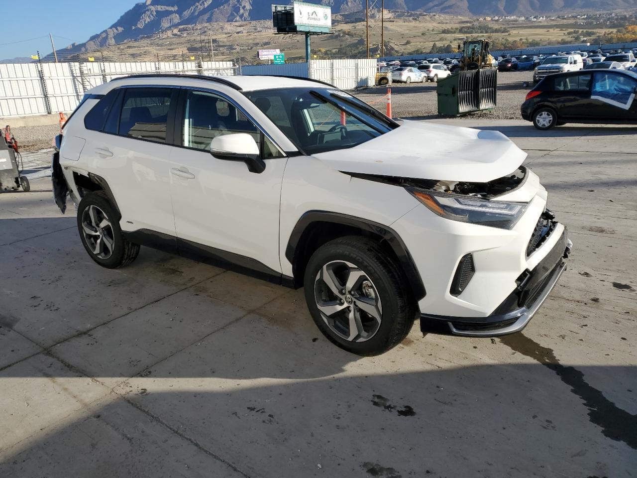 2025 Toyota Rav4 Se - zdjęcie 4