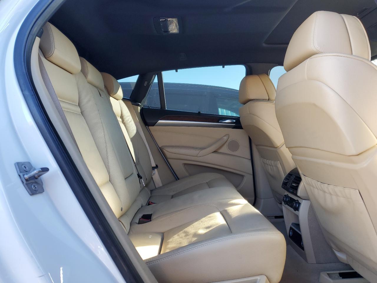 2013 BMW X6 xDrive35I - zdjęcie 11