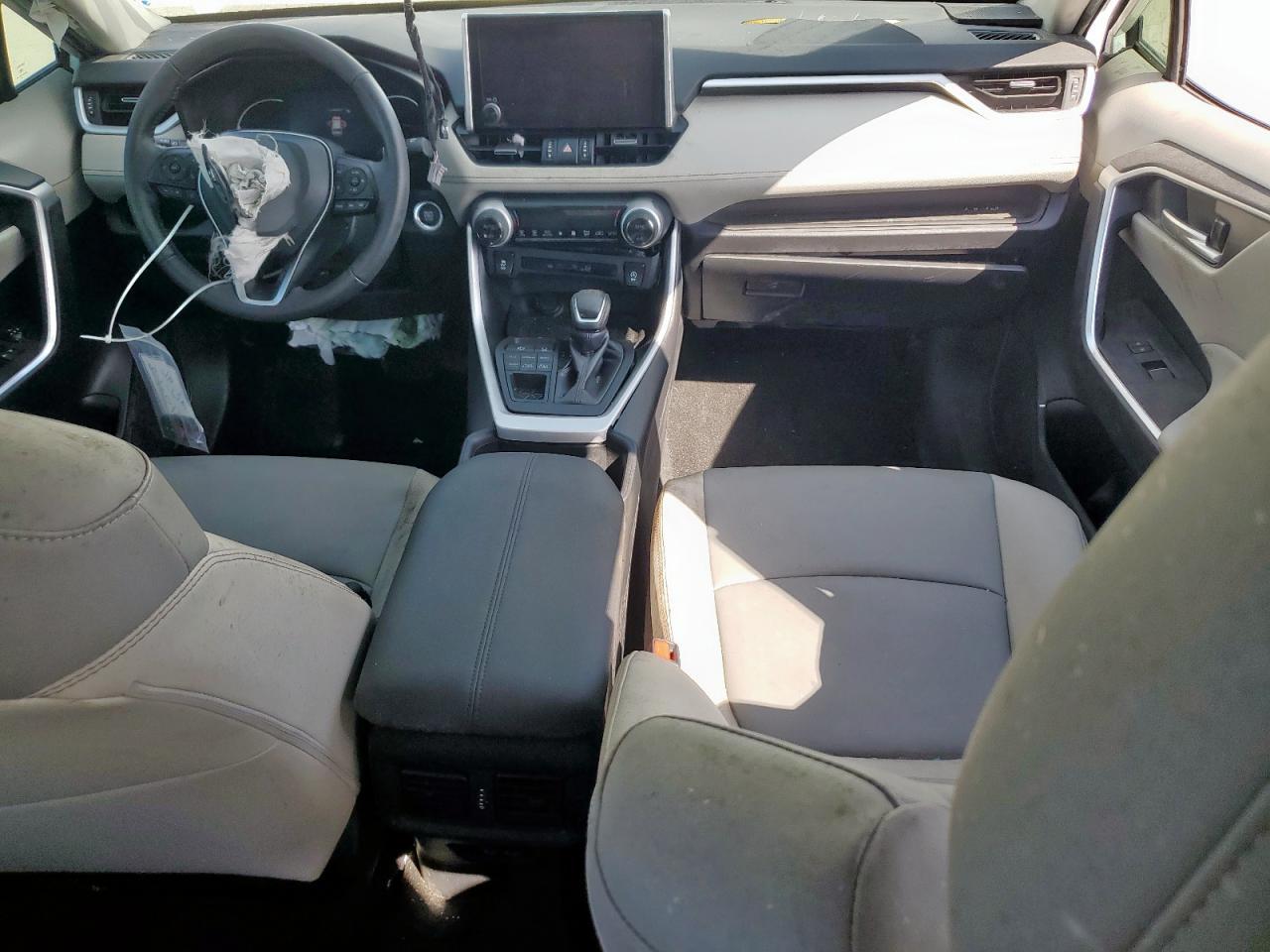 2024 Toyota Rav4 Xle Premium - zdjęcie 8