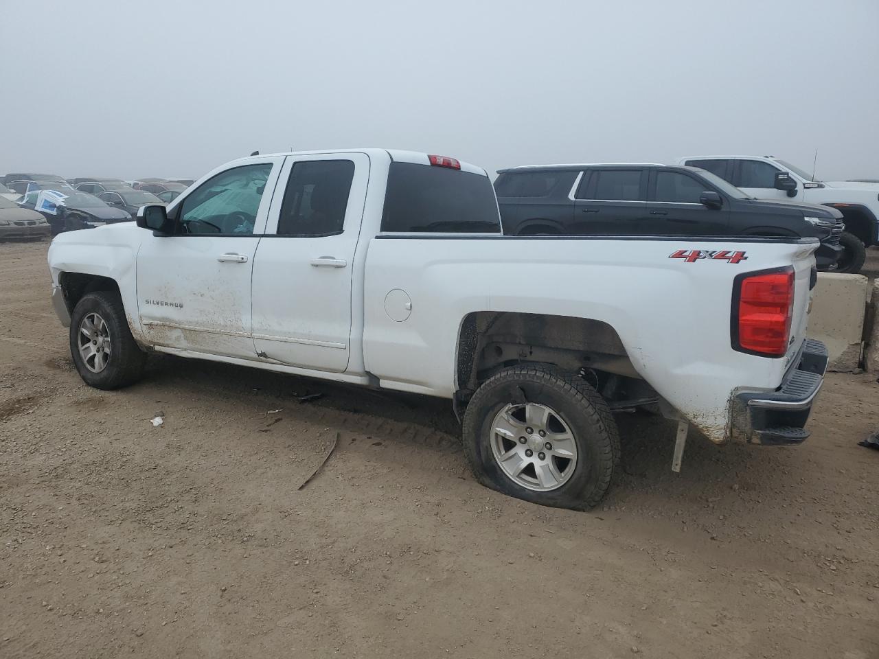 2018 Chevrolet Silverado K1500 Lt - zdjęcie 2