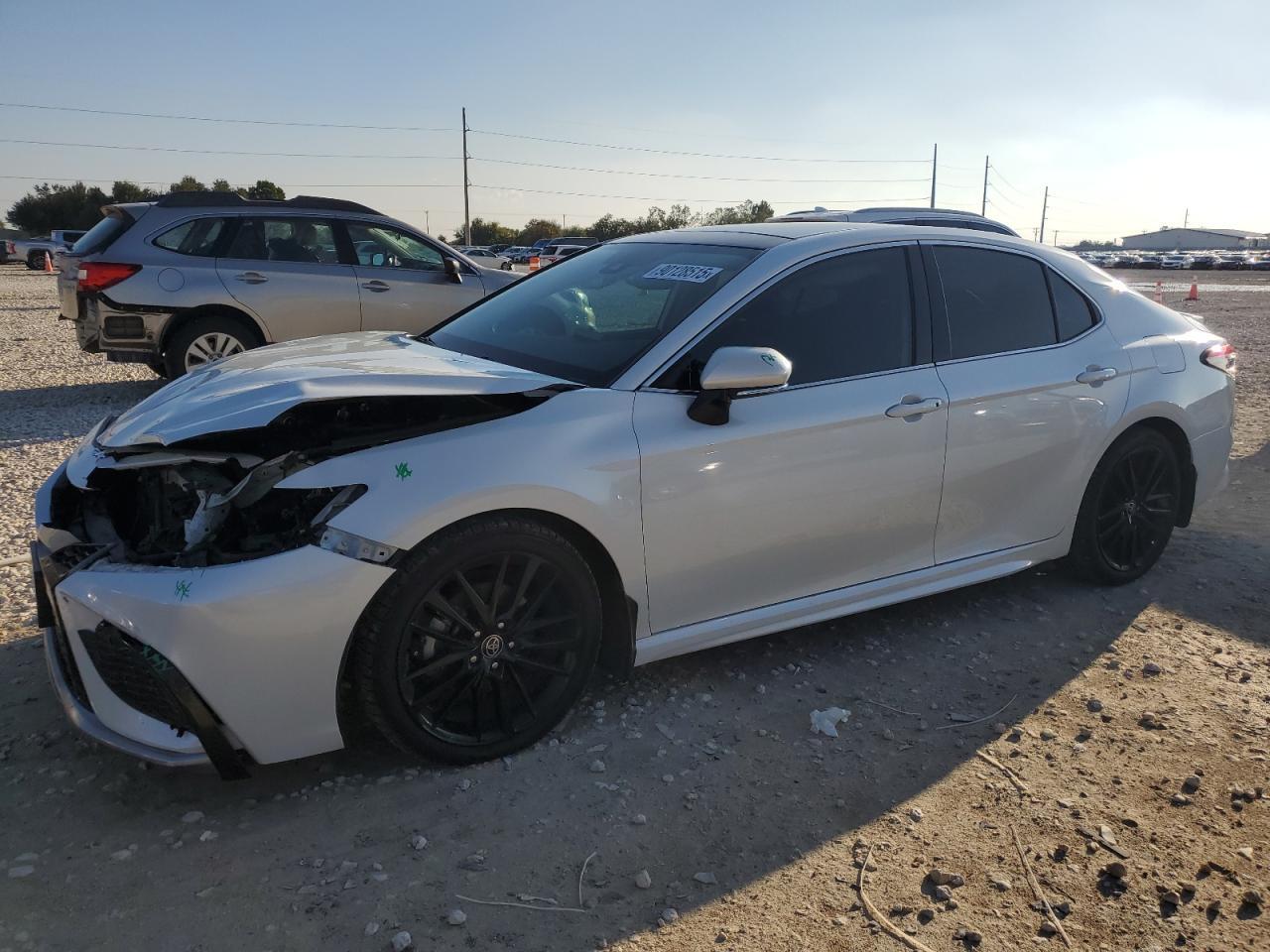 2022 Toyota Camry - zdjęcie główne