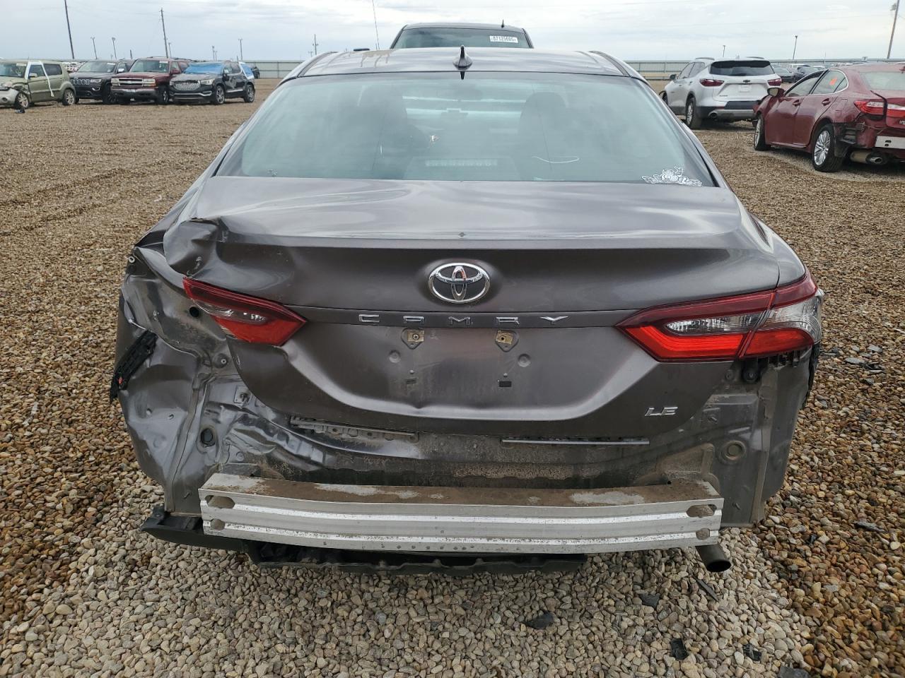 2021 Toyota Camry - zdjęcie 6