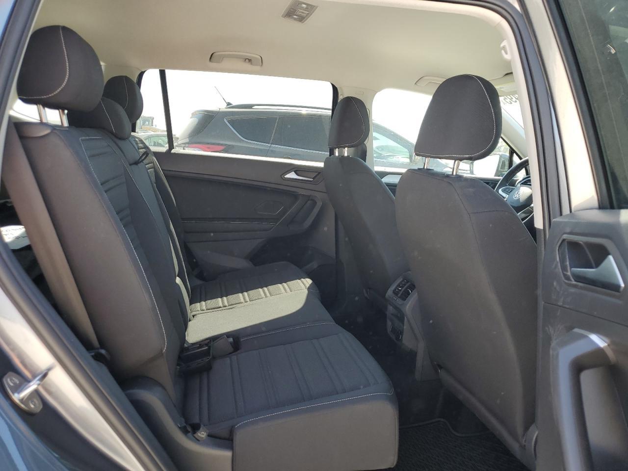 2024 Volkswagen Tiguan - zdjęcie 11