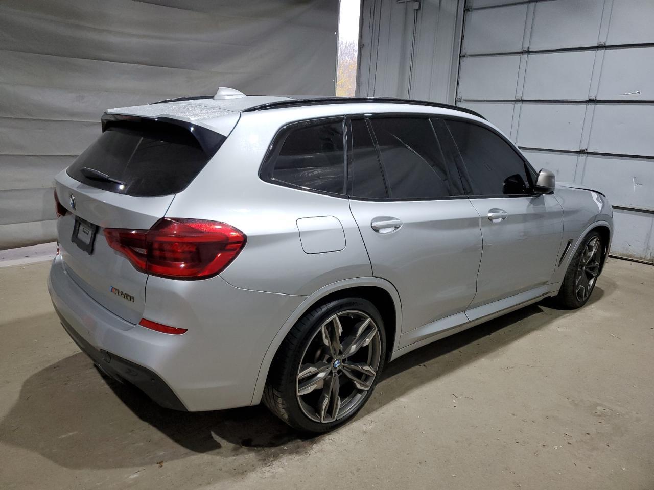 2020 BMW X3 xDrivem40I - zdjęcie 3