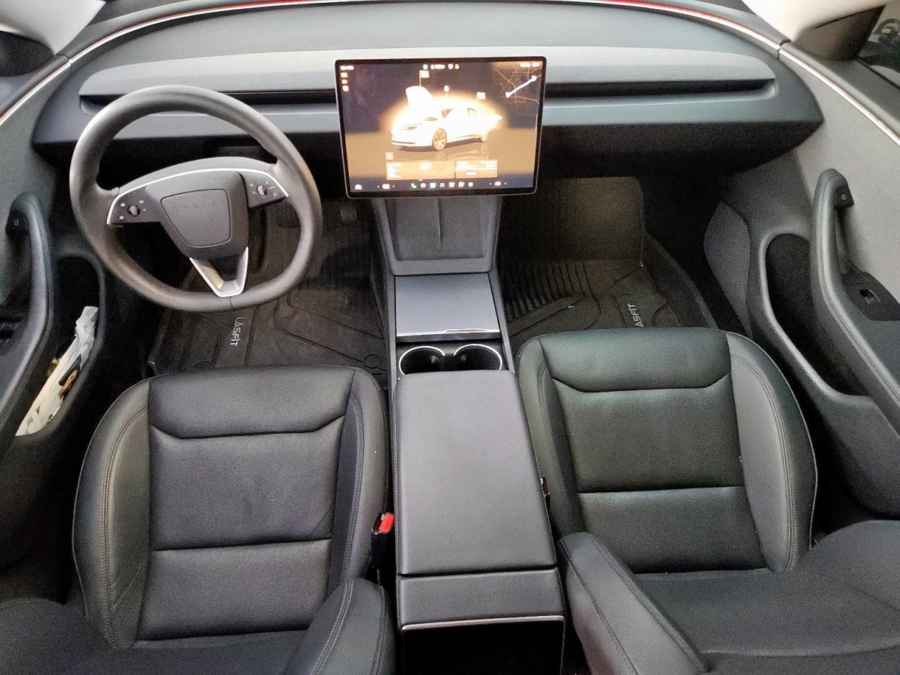 2024 Tesla Model 3 - zdjęcie 14