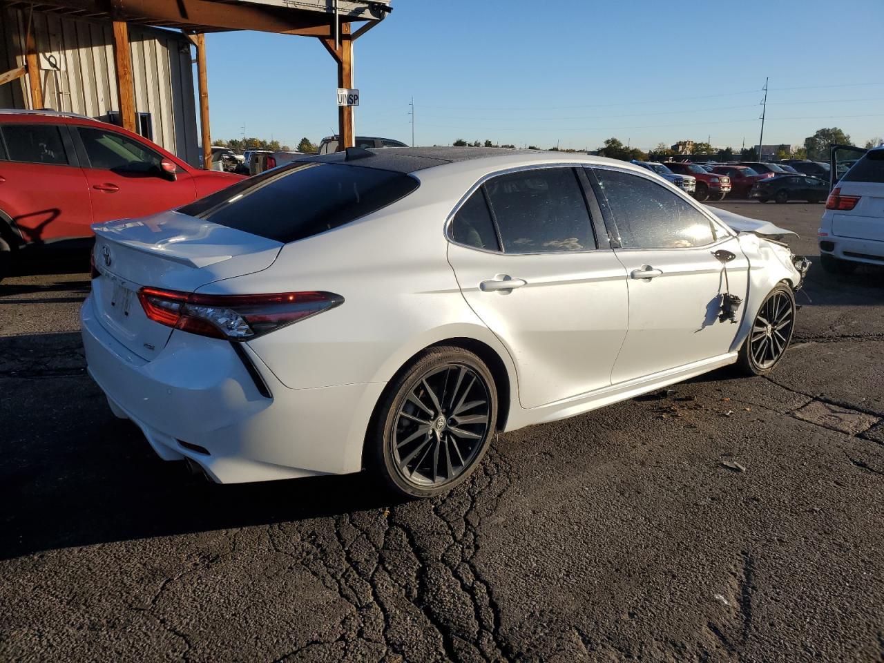 2022 Toyota Camry Trd - zdjęcie 3