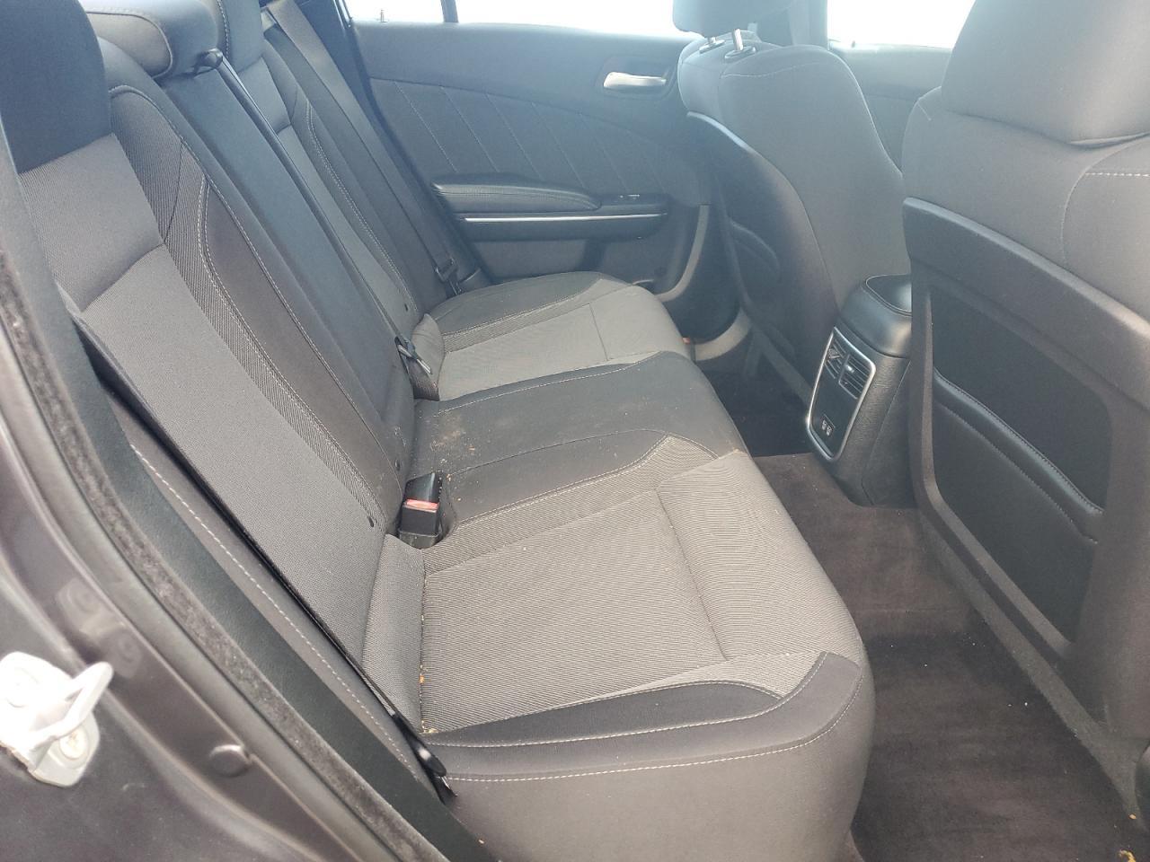 2016 Dodge Charger Sxt - zdjęcie 10