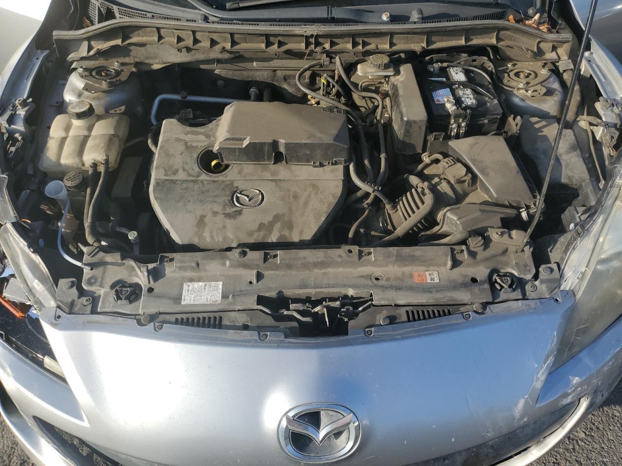 2013 Mazda 3 - zdjęcie 11