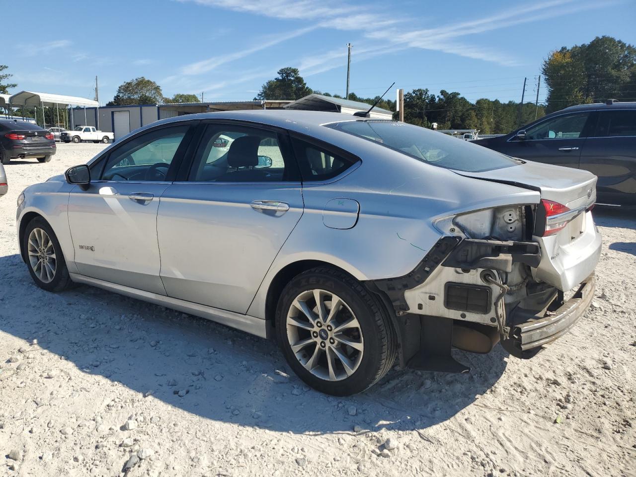 2017 Ford Fusion - zdjęcie 2