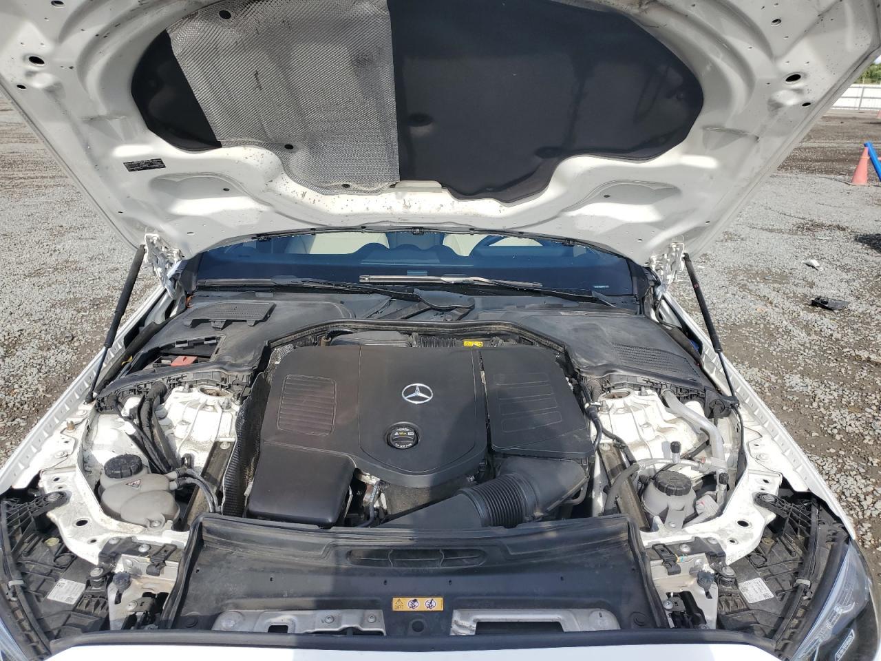 2023 Mercedes-Benz Klasa C - zdjęcie 11