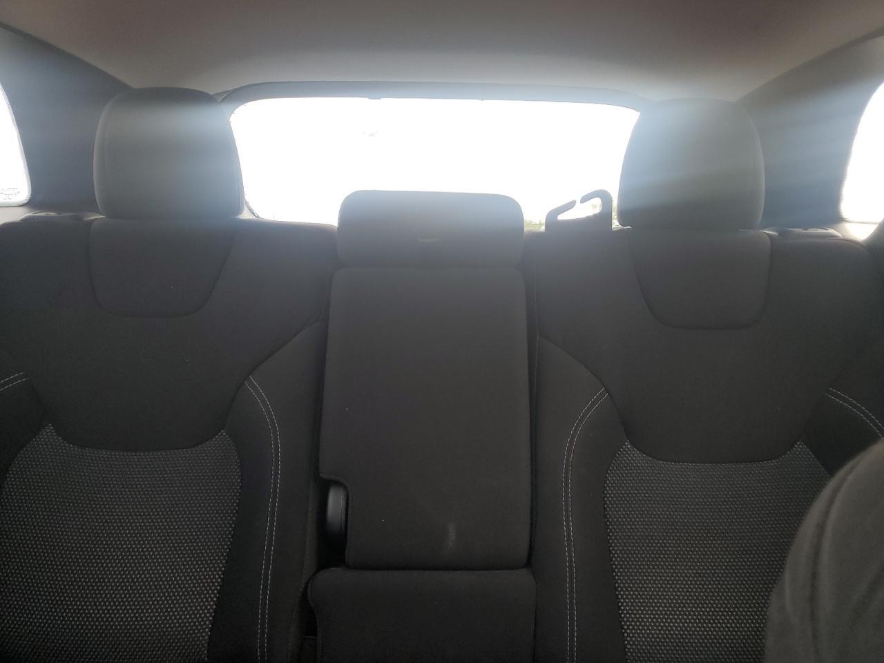 2020 Jeep Cherokee - zdjęcie 10