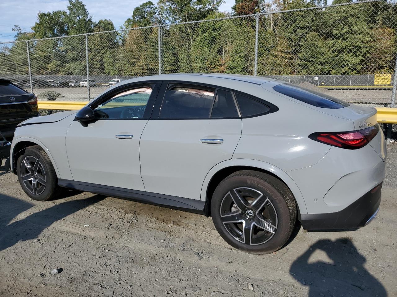 2025 Mercedes-Benz Glc Coupe 300 4Matic - zdjęcie 2